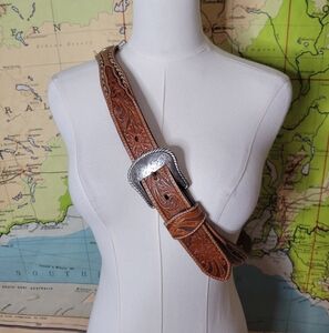 Vintage Brown Leather Embossed Belt with Silver Buckle Size 38